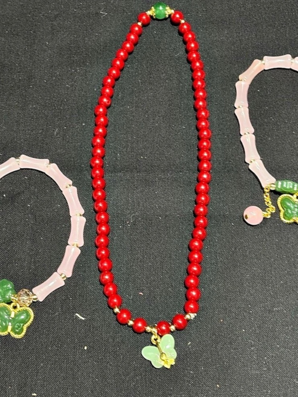GORGEOUS RED CORAL LIKE & PINK BAMBOO GLASS BEADED NECKLACE & BRACELETS 3PC SET